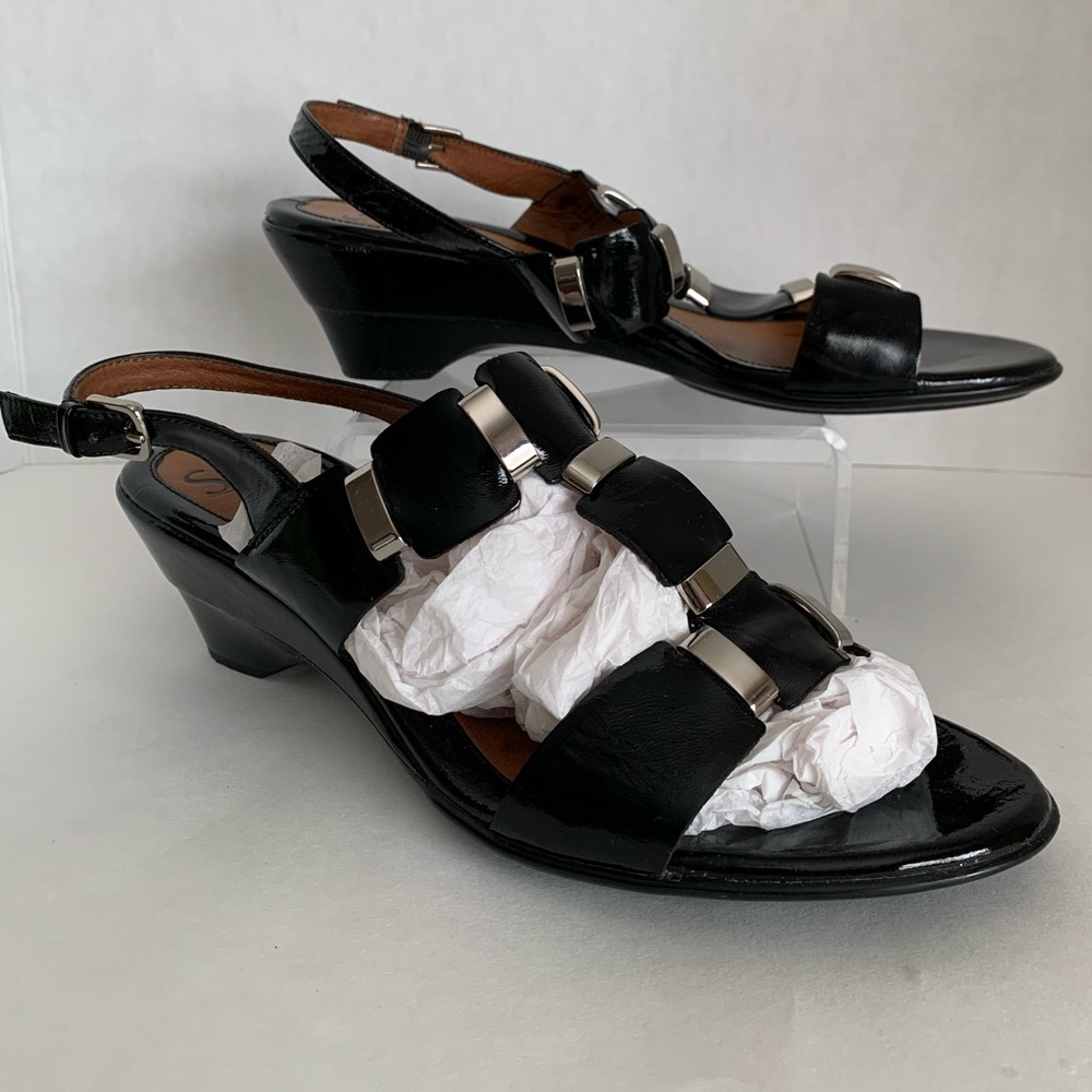 SOFFT Sandal Women 11N Black Silver Patent Leather Low Heel Sling Back Runs Wide